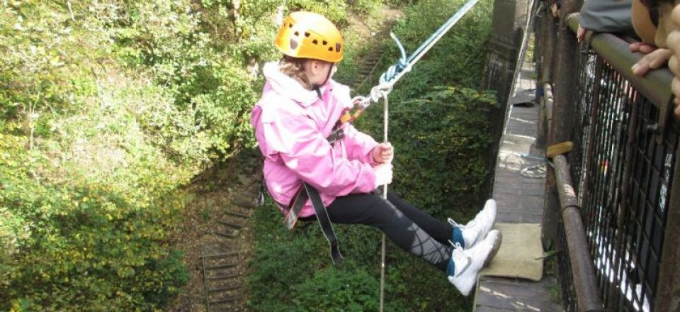 Abseiling (Castleton, October 2017)